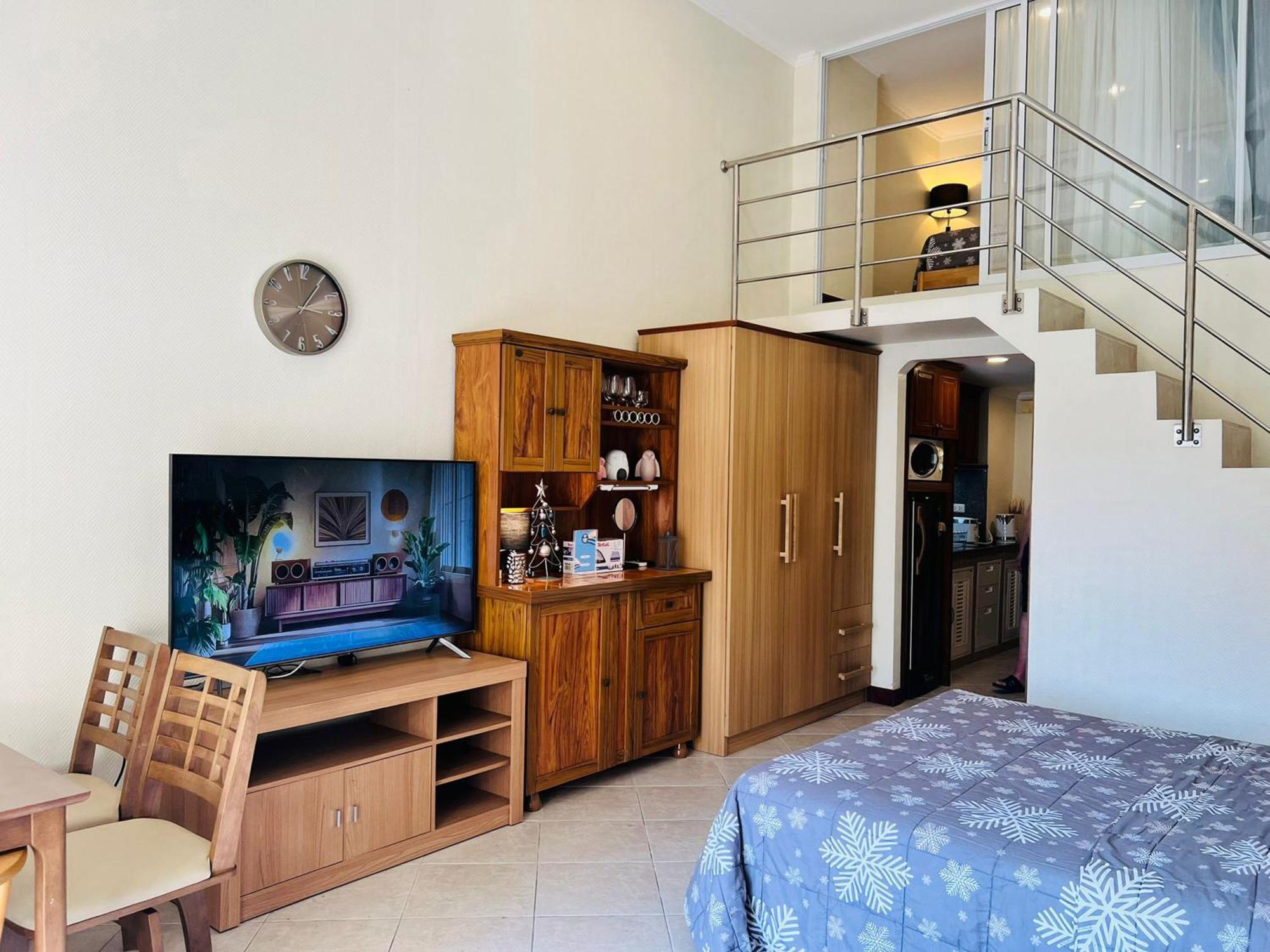 View Talay Residence 6 Wongamat Sand Beach Pattaya Exterior photo